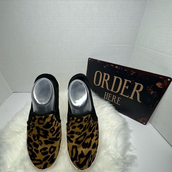 UGG Cahlvan Hair Calf Panther Slip on Sneakers size 8.5 Women's - Picture 2 of 7